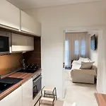 公寓 Ag.sofias Pedestrian Area Luxury Ap. & Big Balcony 塞萨洛尼基