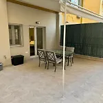 Ag.sofias Pedestrian Area Luxury Ap. & Big Balcony 公寓 塞萨洛尼基