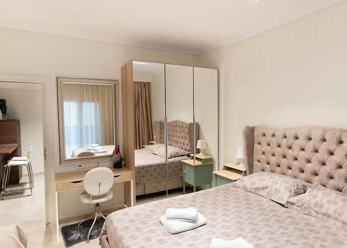 Appartement Ag.sofias Pedestrian Area Luxury Ap. & Big Balcony *